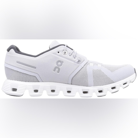 On Running Men's White Running Shoes Size 8.5 - Picture 1 of 16